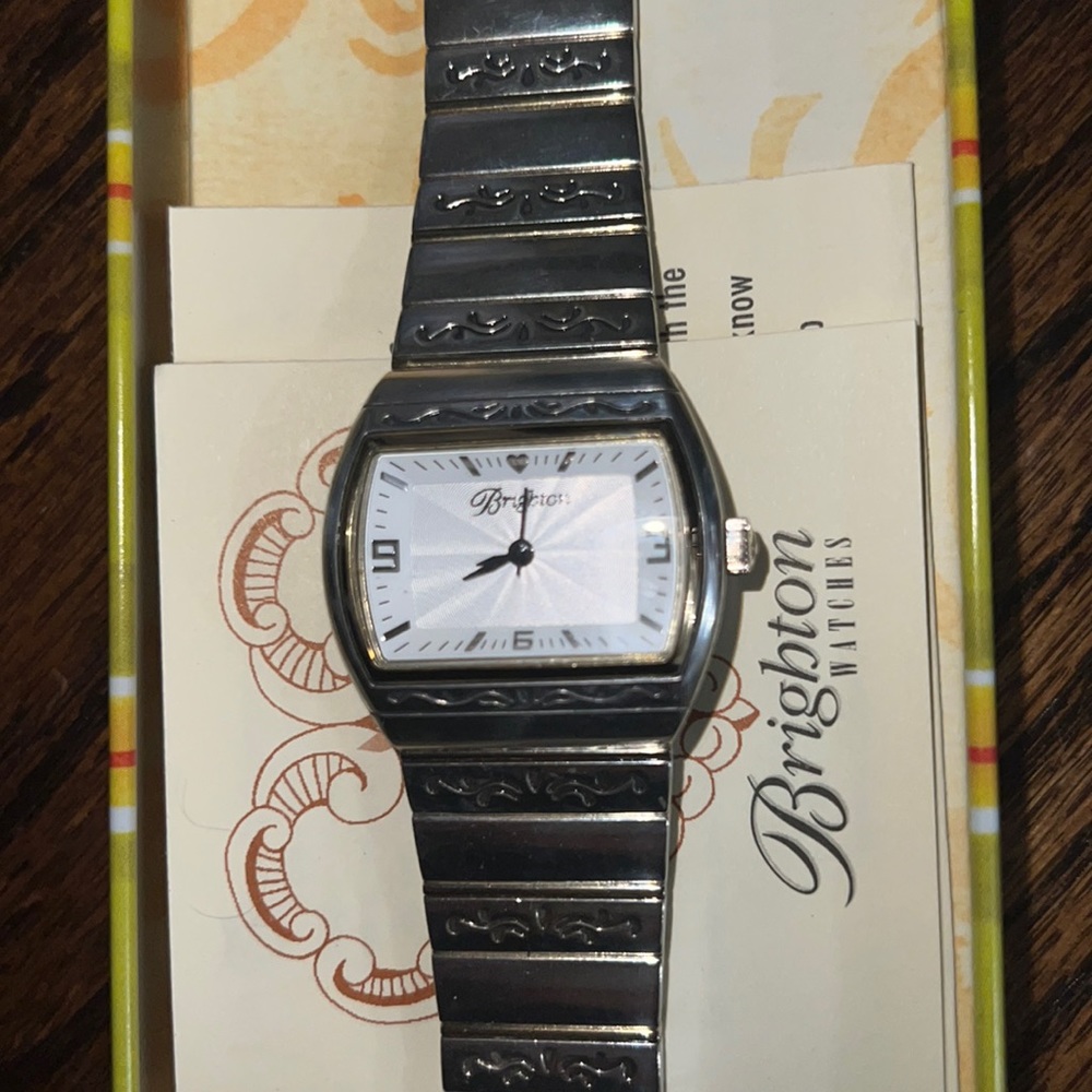 Brighton watch Lausanne